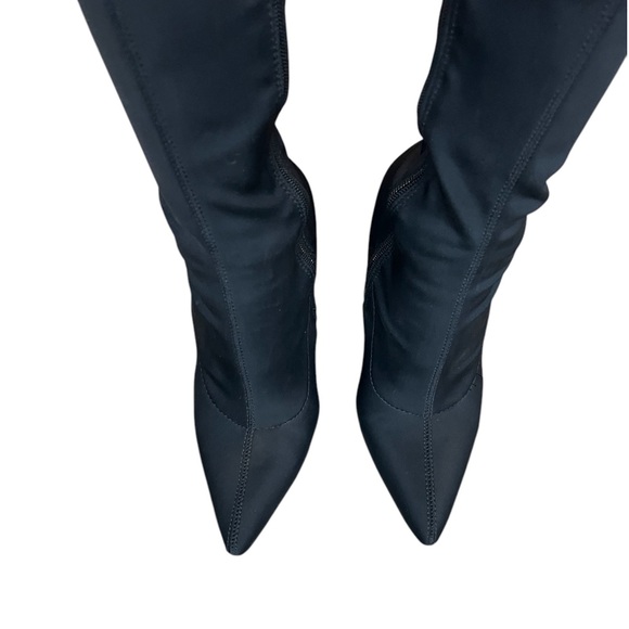 Elegant,Sleek Black Ankle Women's Booties,
Boots,stiletto heel, pointed toe - Picture 6 of 8